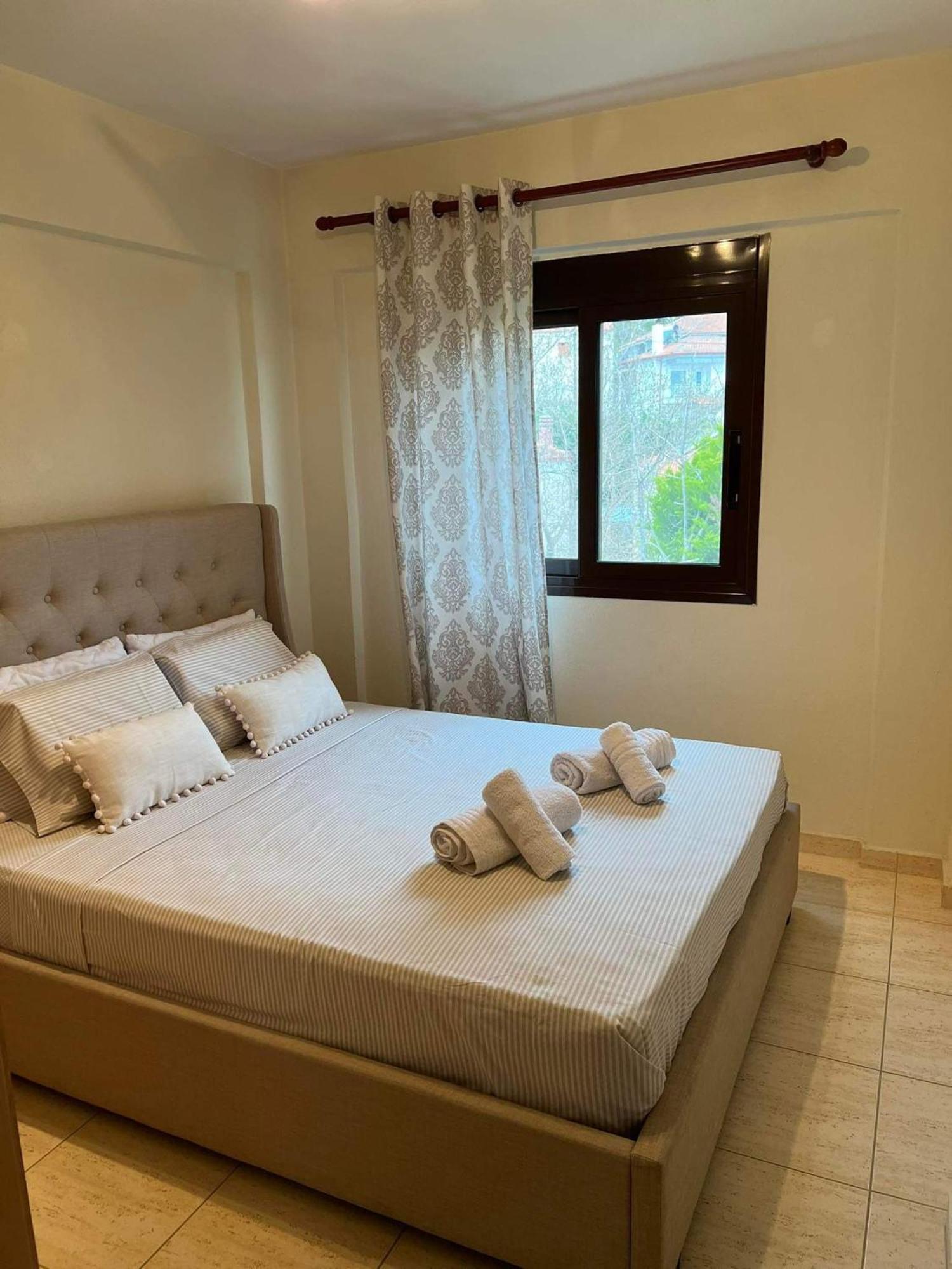 Nice Apartment With Amazing Views Kriopigi Ruang foto